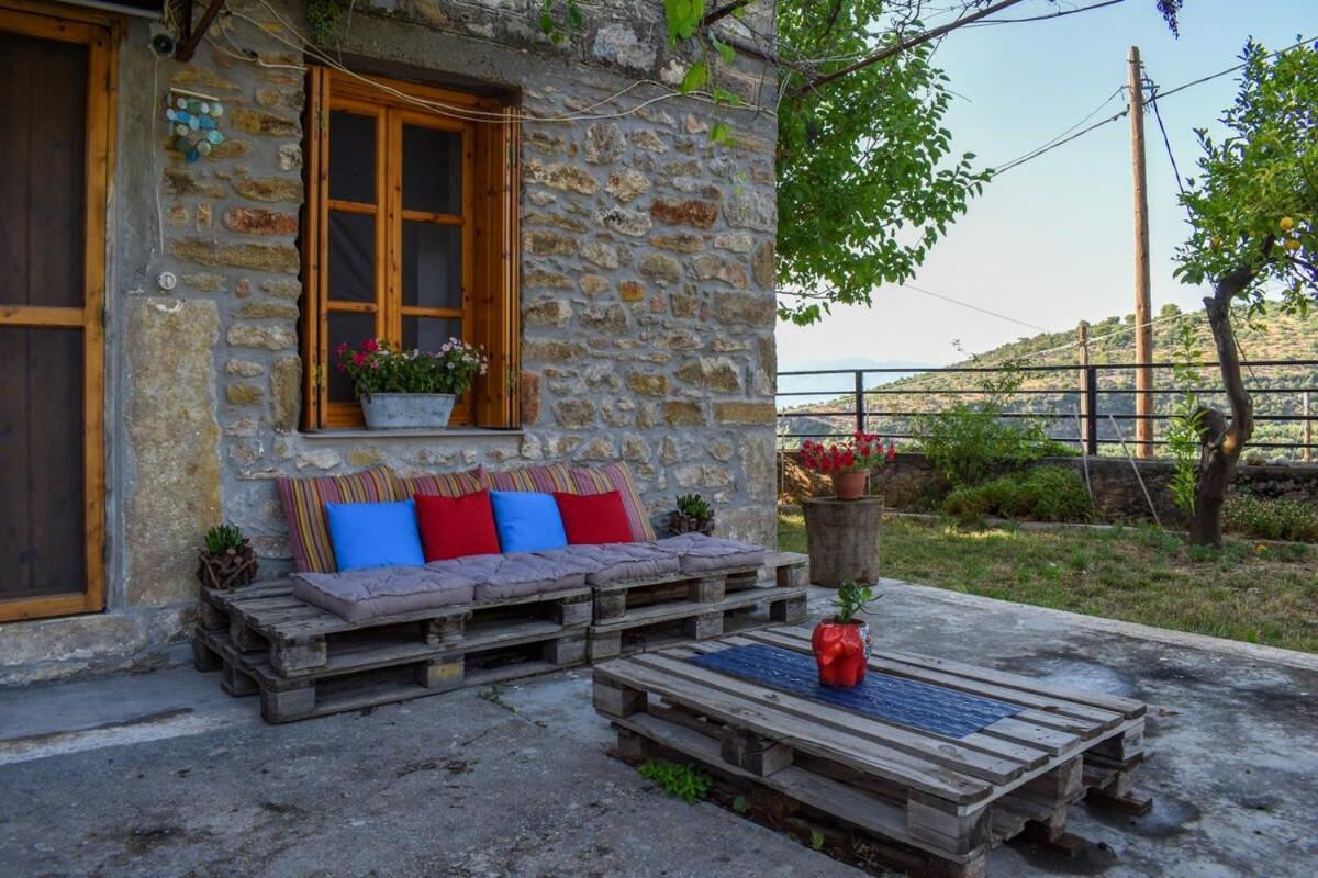 Вилла Coastal Stone Hideaway With Stunning Scenery Kitriai Экстерьер фото